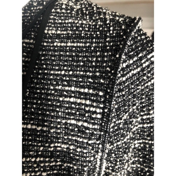 Club Monaco Long Boucle‎ Knit Black White Zip Blazer Leather Look Satin Trim M - Picture 10 of 12